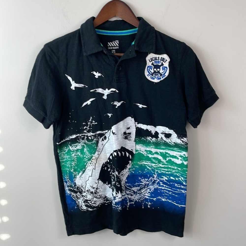 Old Navy Shark local surf only polo shirt boys size large (10-12)